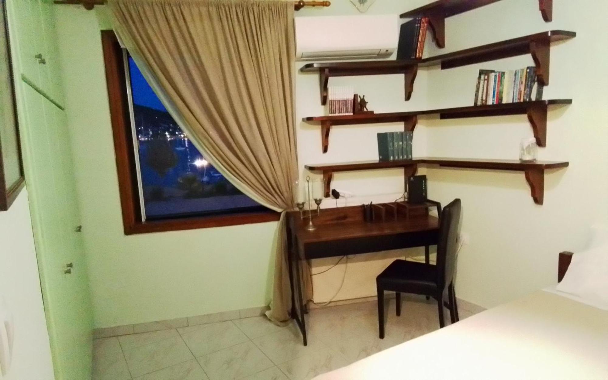 Liberty Porosview Apartement Galatás Zewnętrze zdjęcie