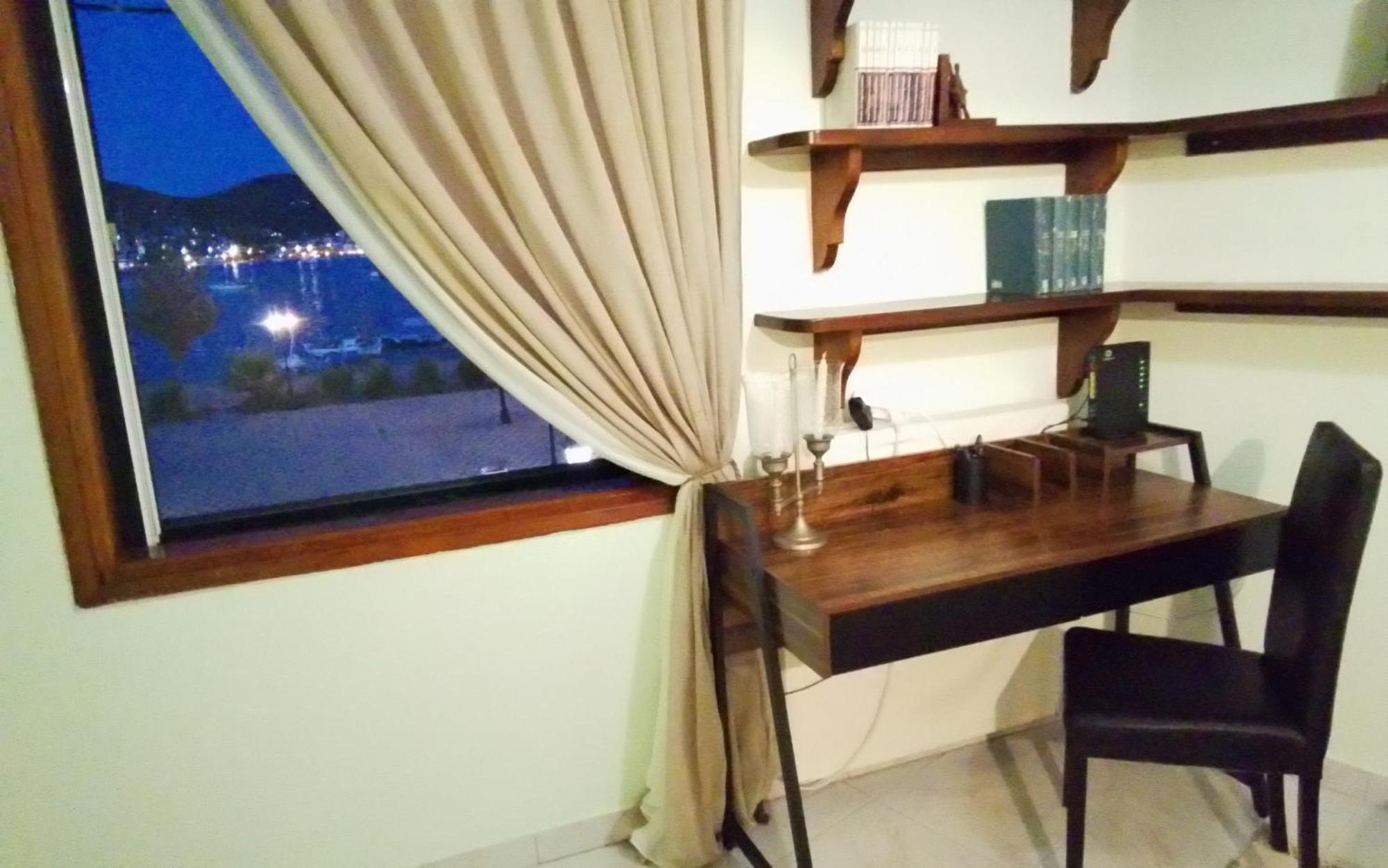 Liberty Porosview Apartement Galatás Zewnętrze zdjęcie